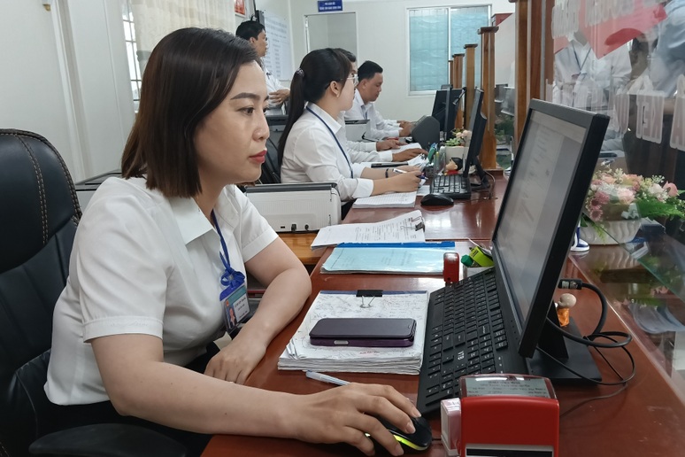Hướng dẫn chi tiết những vị trí việc làm bổ sung cho xã, phường