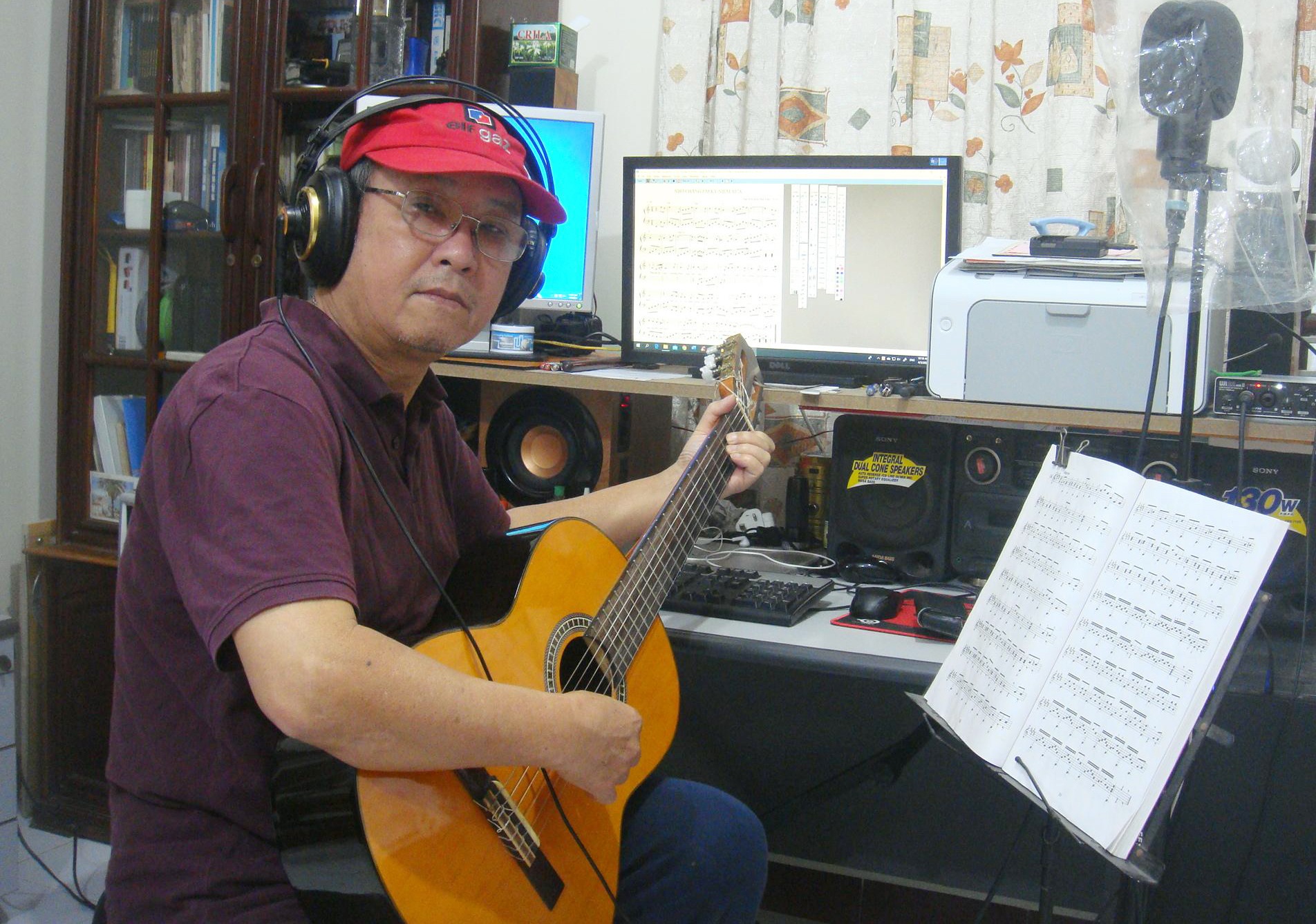 Người lính pháo binh và vành tang trắng trong ngày toàn thắng - 6 Người lính pháo binh và vành tang trắng trong ngày toàn thắng - 6