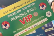 Hội nhà giàu: Vung tiền “săn” vé VIP xem bóng đá, tranh mua cua tuyết đắt như vàng!