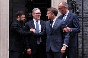 Tổng thống Ukraine ra tuyên bố về vấn đề nhượng bộ lãnh thổ cho Nga