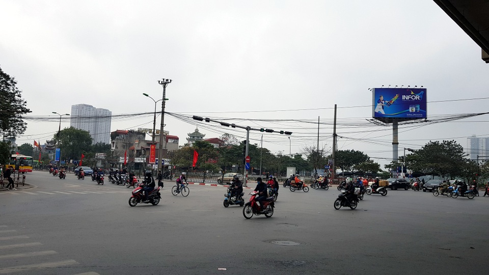 Giao thông Hà Nội “hạ nhiệt” ngày đầu kỳ nghỉ Tết - 7 Giao thông Hà Nội “hạ nhiệt” ngày đầu kỳ nghỉ Tết - 7