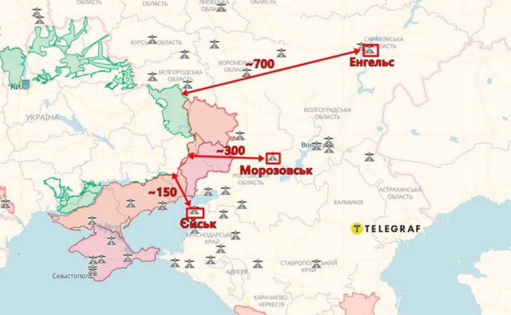 Báo Anh: Ukraine tấn công căn cứ Nga, phá hủy 6 máy bay quân sự - 2