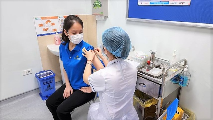 Vietnam Airlines là hãng bay đầu tiên tiêm vaccine Covid-19 cho phi công, tiếp viên.