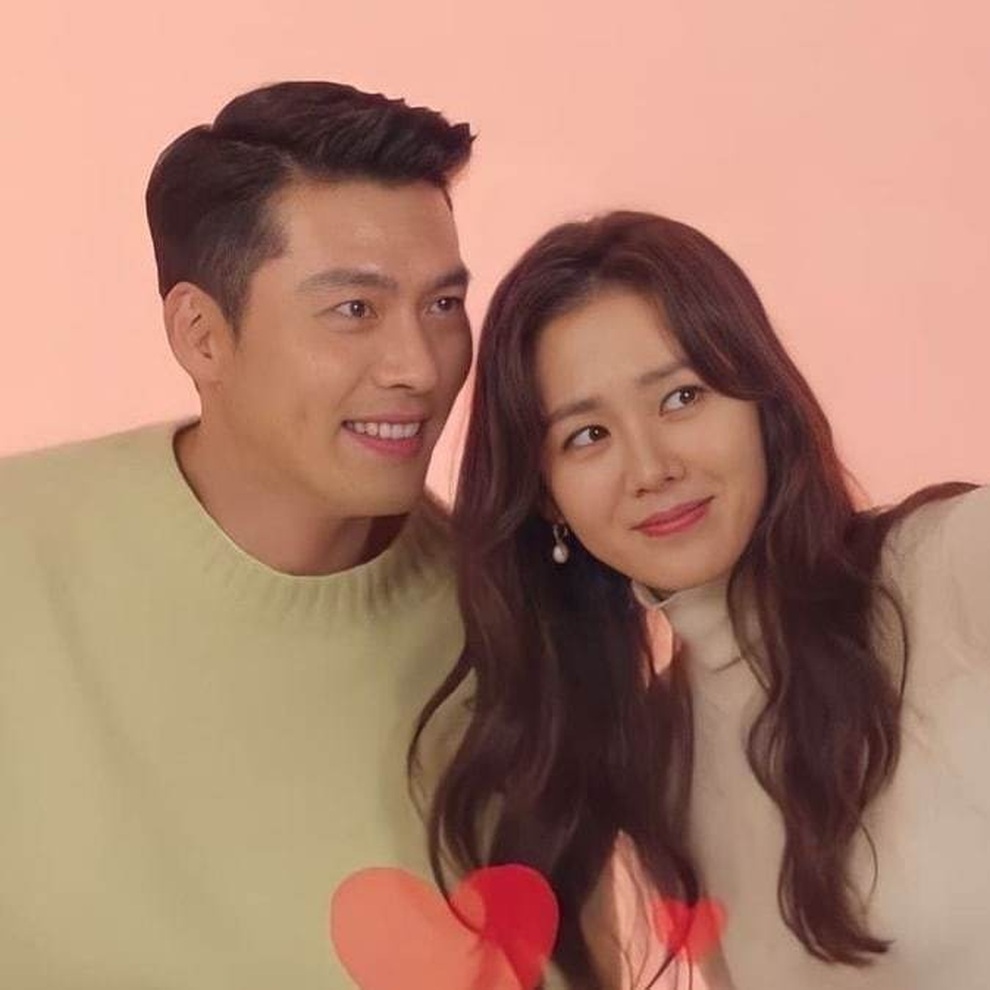 Ảnh chụp chung của Son Ye Jin và Hyun Bin khiến fan phát sốt - 1 Ảnh chụp chung của Son Ye Jin và Hyun Bin khiến fan phát sốt - 1