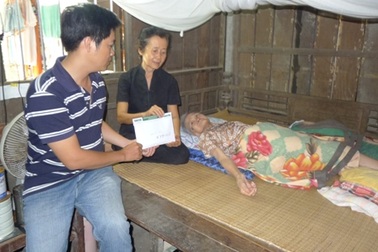 Hơn 16 triệu đồng đến với “gia đình cô giáo khổ hơn chết”