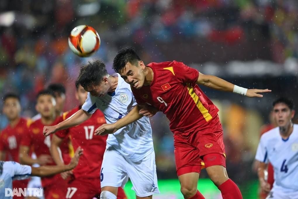 AFF Cup có thay đổi lớn, đội tuyển Việt Nam xáo trộn kế hoạch - 2 AFF Cup có thay đổi lớn, đội tuyển Việt Nam xáo trộn kế hoạch - 2