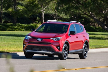 Toyota tăng cường SUV cho thị trường Mỹ, xe con cho Đông Nam Á