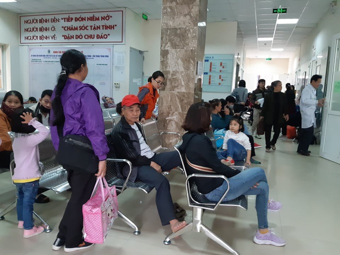 Bắc Ninh: Gần 400 học sinh mầm non nghi bị nhiễm khuẩn ấu trùng sán lợn phải xuống Hà Nội khám - Ảnh 1. Bắc Ninh: Gần 400 học sinh mầm non nghi bị nhiễm khuẩn ấu trùng sán lợn phải xuống Hà Nội khám - Ảnh 1.