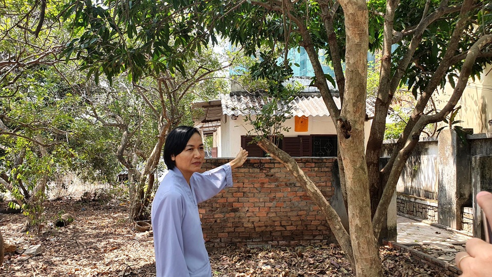 Vụ hành dân điển hình tại Vũng Tàu: 10 năm gian truân xin cấp sổ đỏ! - 4 Vụ hành dân điển hình tại Vũng Tàu: 10 năm gian truân xin cấp sổ đỏ! - 4