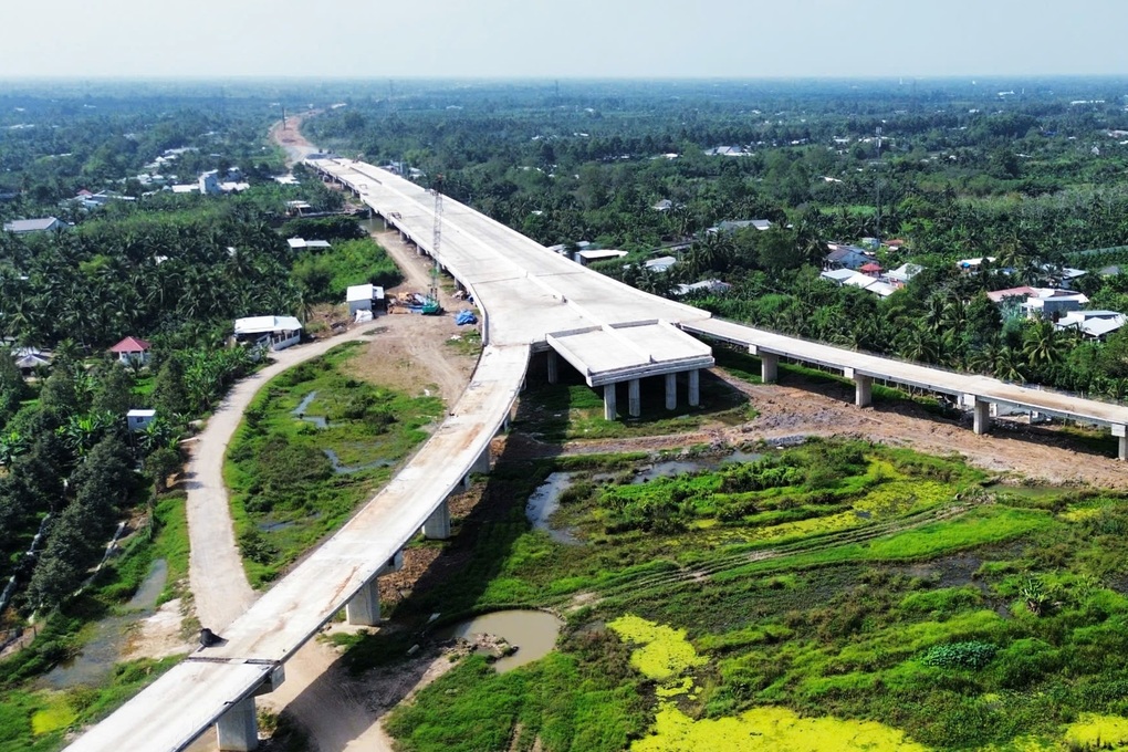 Thủ tướng: Thần tốc phát triển 5 loại hình giao thông để ĐBSCL thoát nghèo - 2 Thủ tướng: Thần tốc phát triển 5 loại hình giao thông để ĐBSCL thoát nghèo - 2
