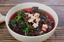 Loại rau bình dân của người Việt vừa ngừa ung thư, vừa bổ máu