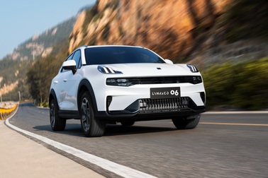 Loạt B-SUV mới ra mắt khách Việt: chạy đua công nghệ, giá tầm 700 triệu