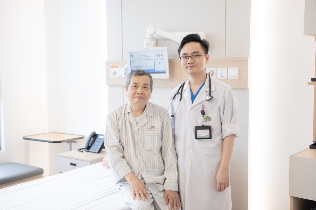 Phát hiện tổn thương tim trước ca mổ cột sống, cụ ông được xử trí kịp thời - 3 Phát hiện tổn thương tim trước ca mổ cột sống, cụ ông được xử trí kịp thời - 3