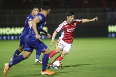 Vòng 11 V-League 2020: Công Phượng so tài cùng Quang Hải