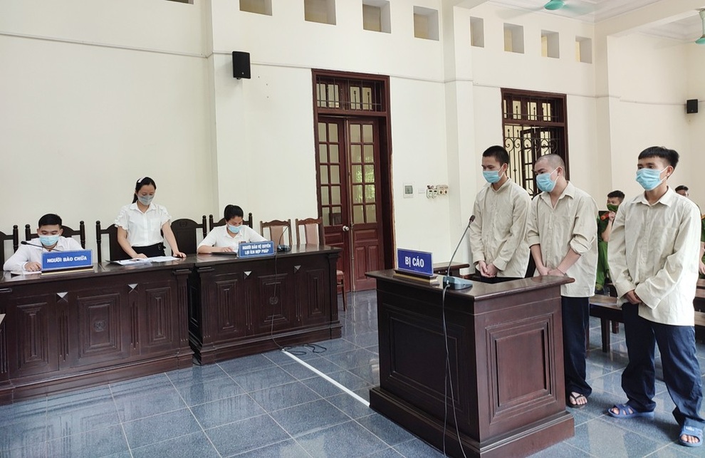 Hai anh em ruột cùng nhận án tử hình vì ma túy - 1 Hai anh em ruột cùng nhận án tử hình vì ma túy - 1