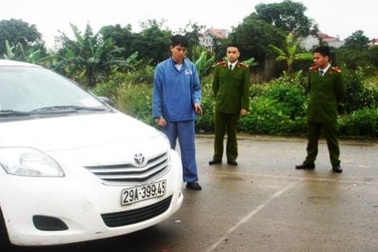 Mất mạng vì quấy rầy đôi trai gái đang “mây mưa” trên taxi