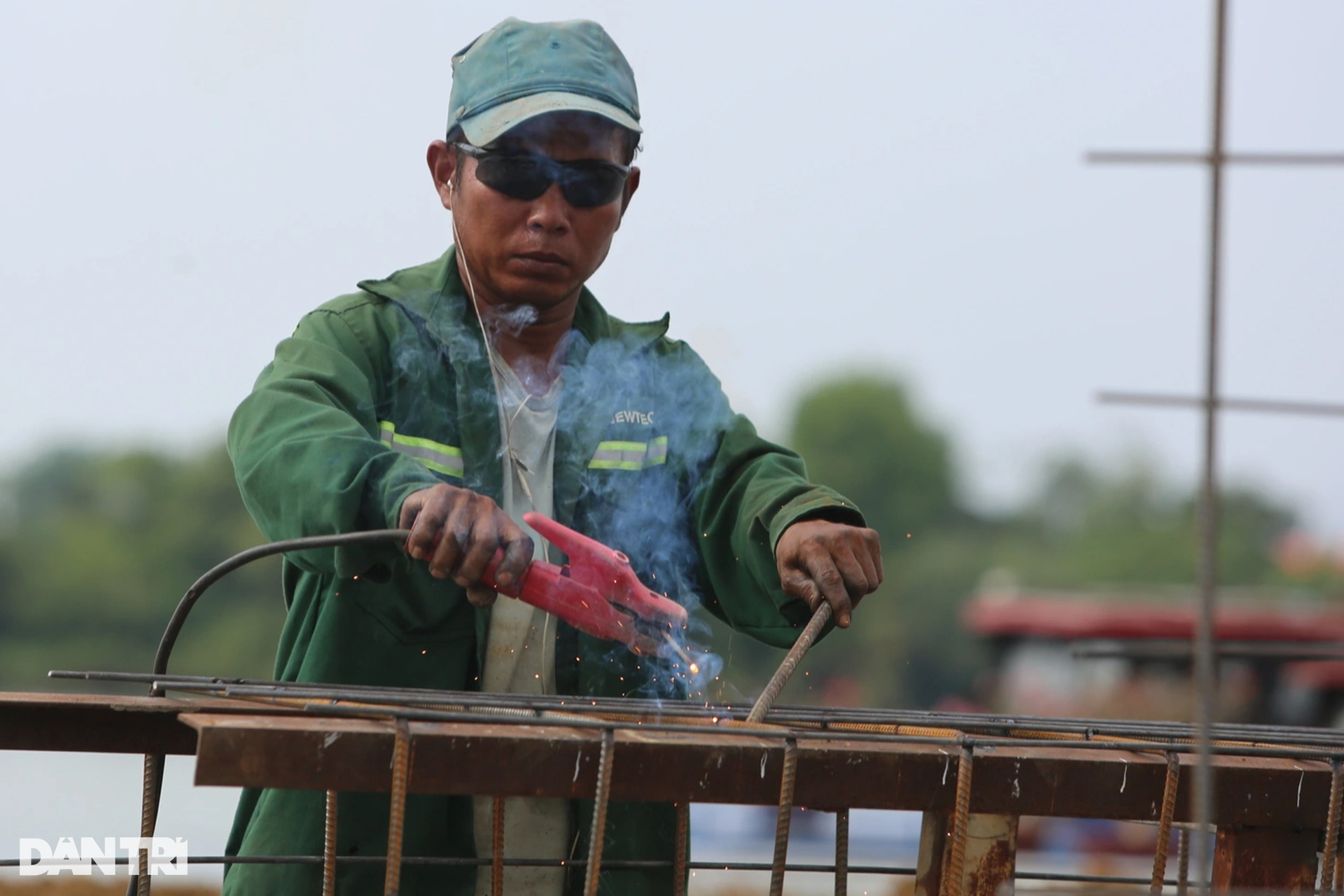 5km đường ven sông Đồng Nai làm hơn 3 năm chưa xong - 7 5km đường ven sông Đồng Nai làm hơn 3 năm chưa xong - 7