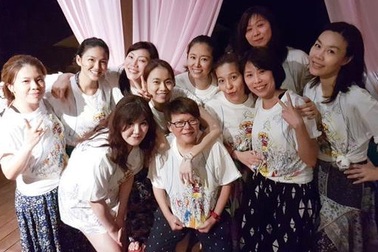 Lâm Tâm Như làm tiệc độc thân một ngày trước ngày cưới