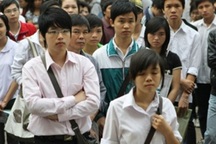 Sinh viên ra trường thất nghiệp cũng giống cảnh dưa hấu được mùa mất giá