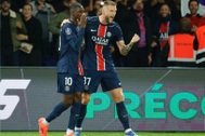 Dembele lập hat-trick lịch sử cho Paris Saint Germain