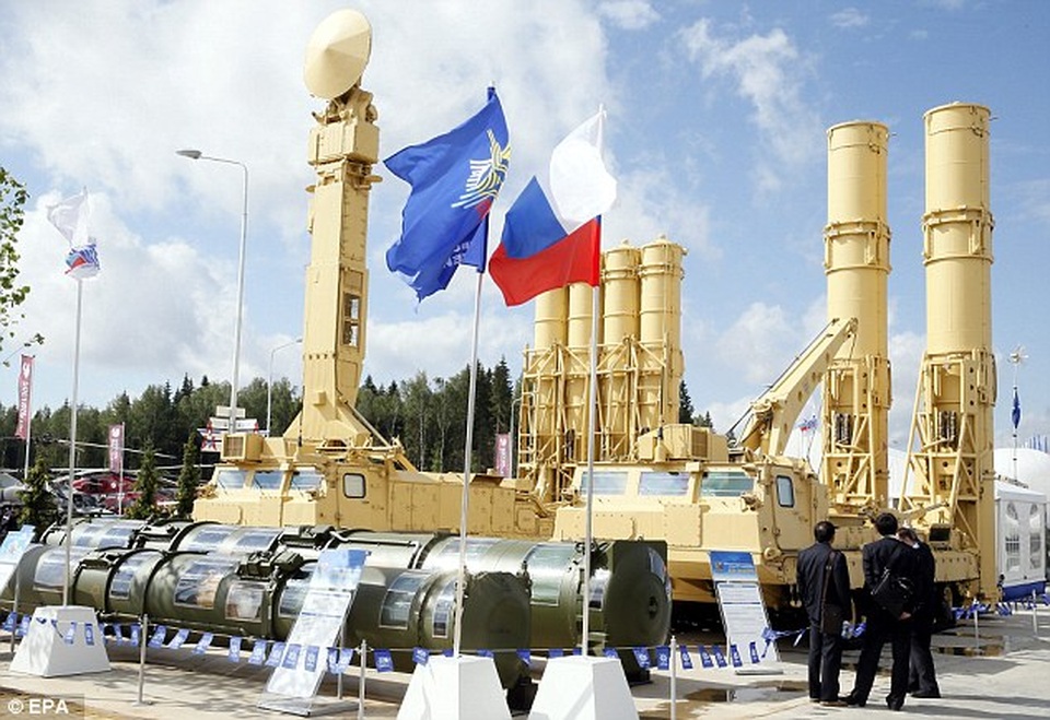 Choáng ngợp dàn khí tài quân sự khủng trong công viên Ái quốc của Nga - 2 Choáng ngợp dàn khí tài quân sự khủng trong công viên Ái quốc của Nga - 2