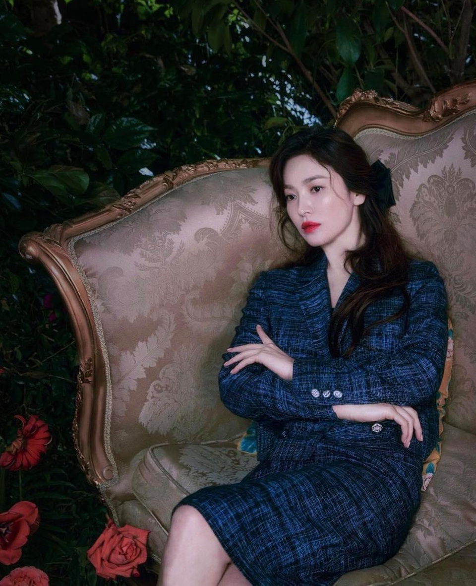 Song Hye Kyo hút hồn với phong cách không tuổi - 12 Song Hye Kyo hút hồn với phong cách không tuổi - 12