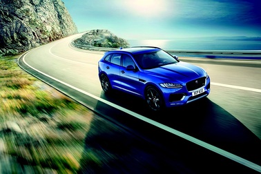 Jaguar F-Pace - Chuyến ‘đi săn’ của thương hiệu báo gấm