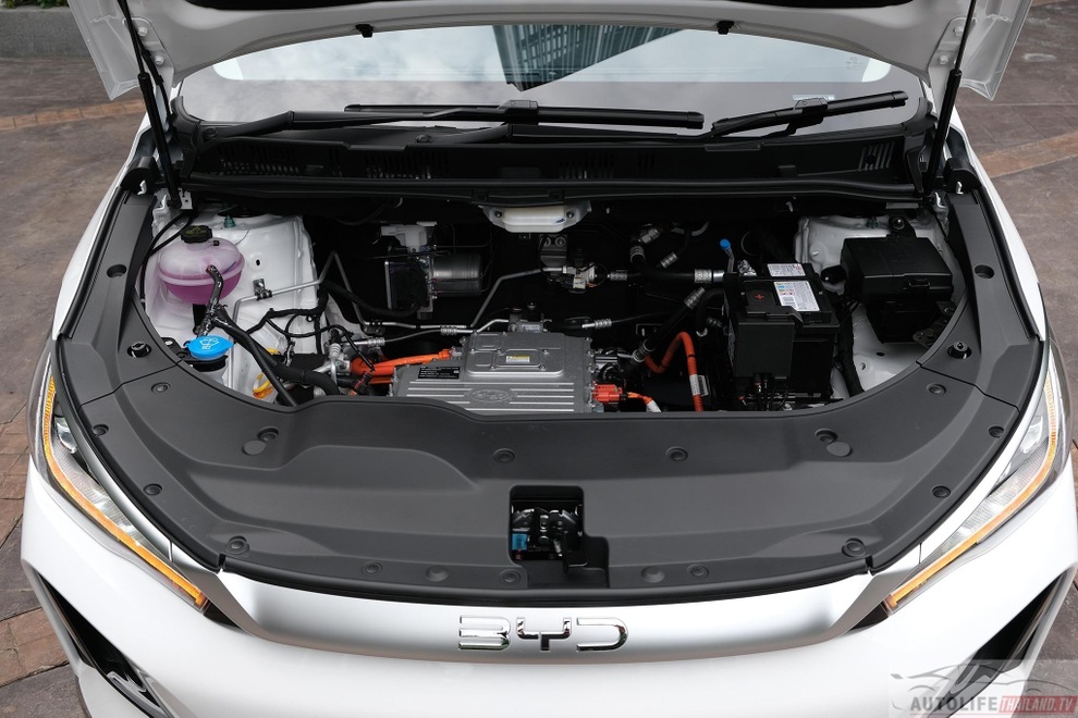 BYD M6 sắp về Việt Nam, sẽ đấu Innova Cross nhưng giá rẻ hơn cả Xpander - 18 BYD M6 sắp về Việt Nam, sẽ đấu Innova Cross nhưng giá rẻ hơn cả Xpander - 18