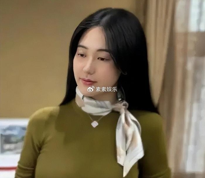 Vụ danh họa Trung Quốc và vợ kém 50 tuổi mất tích: Bạn bè tiết lộ tung tích - 2