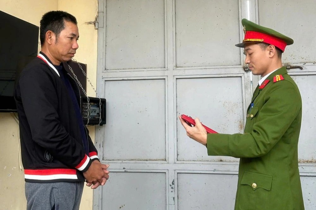 Cặp vợ chồng mất hơn 700 triệu đồng vì sổ đỏ giả - 1 Cặp vợ chồng mất hơn 700 triệu đồng vì sổ đỏ giả - 1