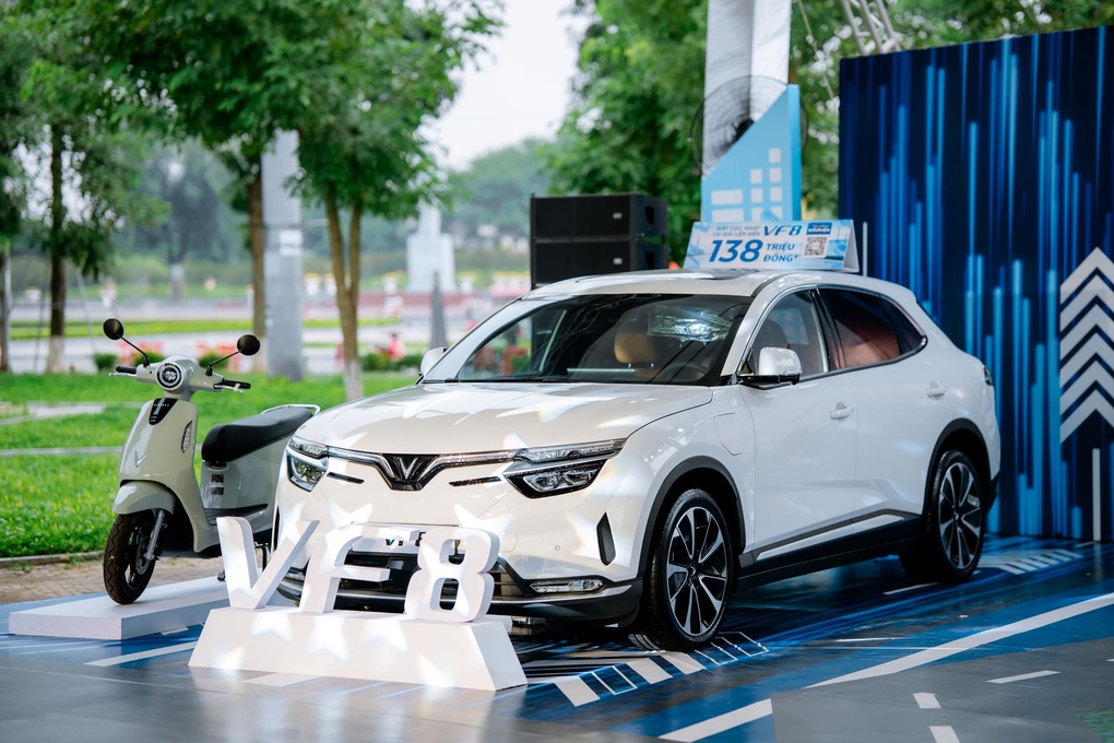 VinFast VF 8 ghi điểm ở phân khúc SUV 1 tỷ đồng - 1 VinFast VF 8 ghi điểm ở phân khúc SUV 1 tỷ đồng - 1