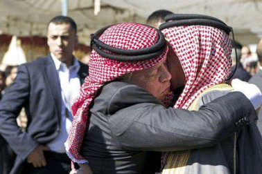 Quốc vương Jordan thăm bộ lạc của phi công bị thiêu sống