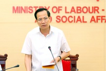 Bộ trưởng Đào Ngọc Dung: Đã giải ngân gần 12.000 tỷ đồng khắc phục Covid-19