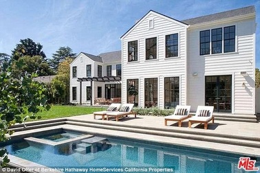 Ngắm nhà siêu sang của "người nhện"