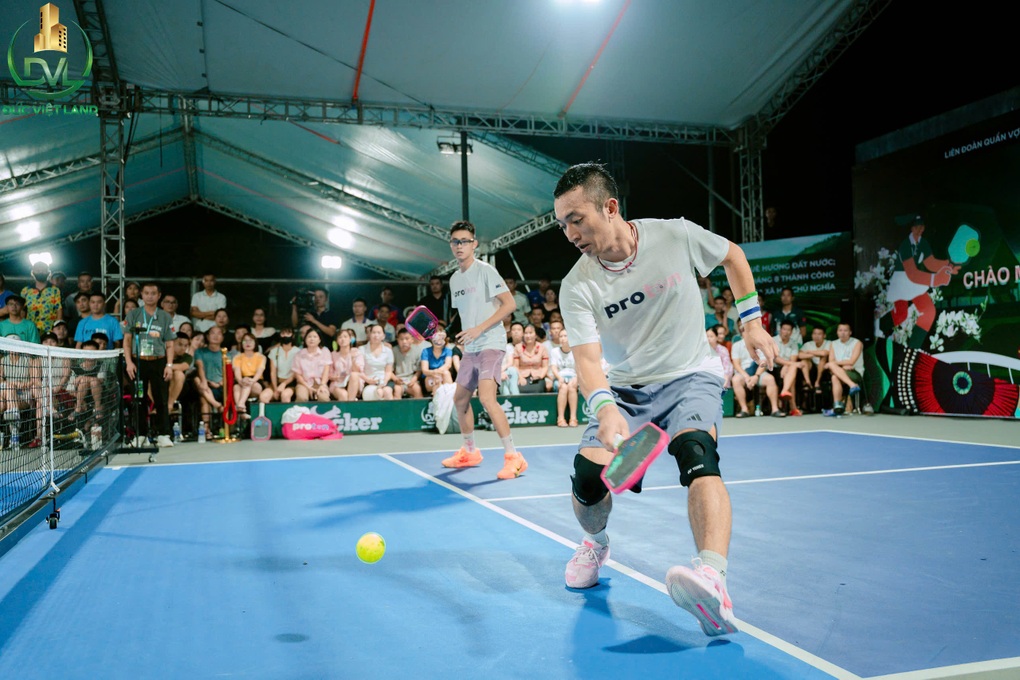 Tay vợt Trần Đức Phong: Giải pickleball báo Dân trí rất ý nghĩa và thú vị - 4 Tay vợt Trần Đức Phong: Giải pickleball báo Dân trí rất ý nghĩa và thú vị - 4