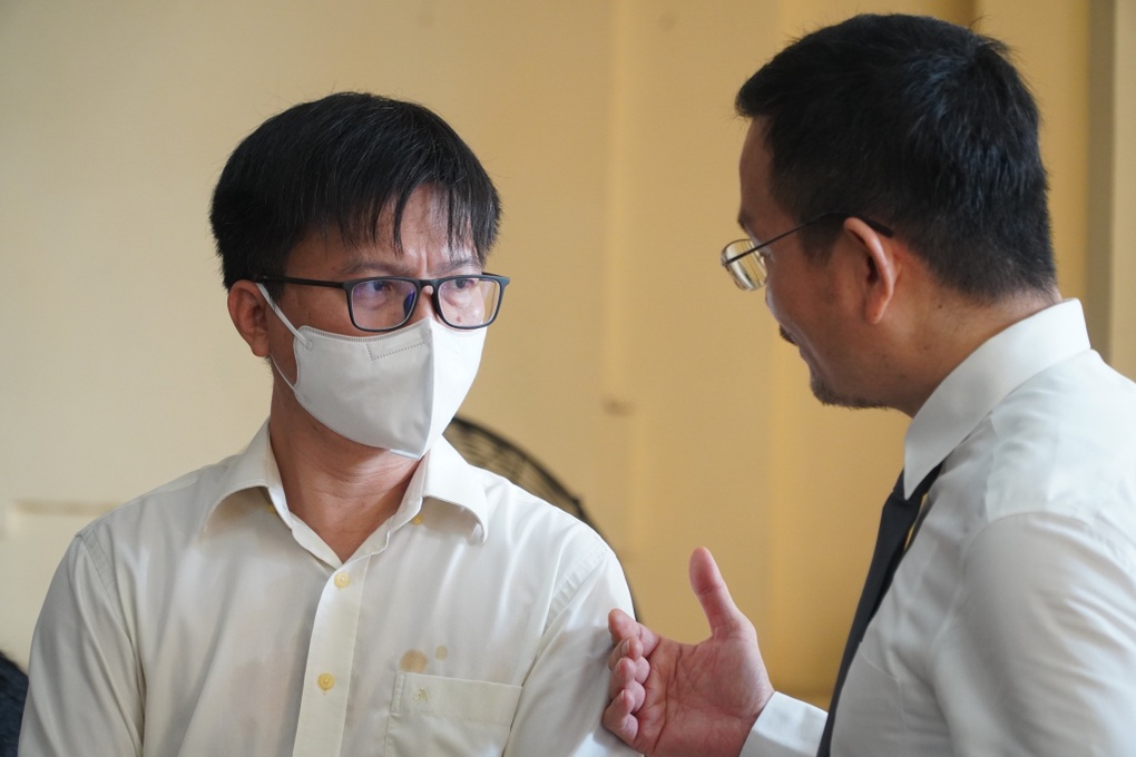 Vụ cháy Carina khiến 13 người chết: Có dấu hiệu làm giả hồ sơ? - 1 Vụ cháy Carina khiến 13 người chết: Có dấu hiệu làm giả hồ sơ? - 1