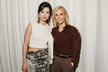 Lư Dực Hiểu ăn mặc sành điệu, đọ sắc bên dàn mỹ nhân quốc tế