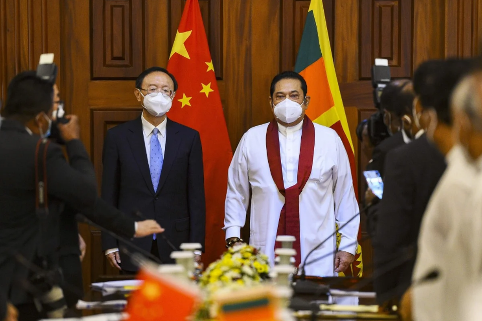 Trung Quốc viện trợ 90 triệu USD cho Sri Lanka giữa nghi vấn “bẫy nợ” - 1 Trung Quốc viện trợ 90 triệu USD cho Sri Lanka giữa nghi vấn “bẫy nợ” - 1