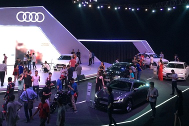 Nhập khẩu ô tô từ Trung Quốc giảm mạnh