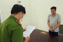 Bắt đối tượng vung dao truy sát khiến công an phải nổ súng chỉ thiên