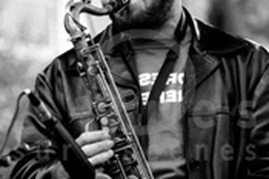 Julien Lourau “nổi loạn” với nhạc Jazz 