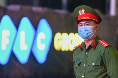 Cảnh sát điều tra khám xét nơi làm việc của ông Trịnh Văn Quyết