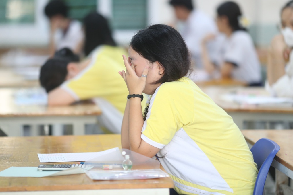 Trường công cân não xác định điểm chuẩn, thà tuyển thiếu còn hơn bị phạt - 1 Trường công cân não xác định điểm chuẩn, thà tuyển thiếu còn hơn bị phạt - 1
