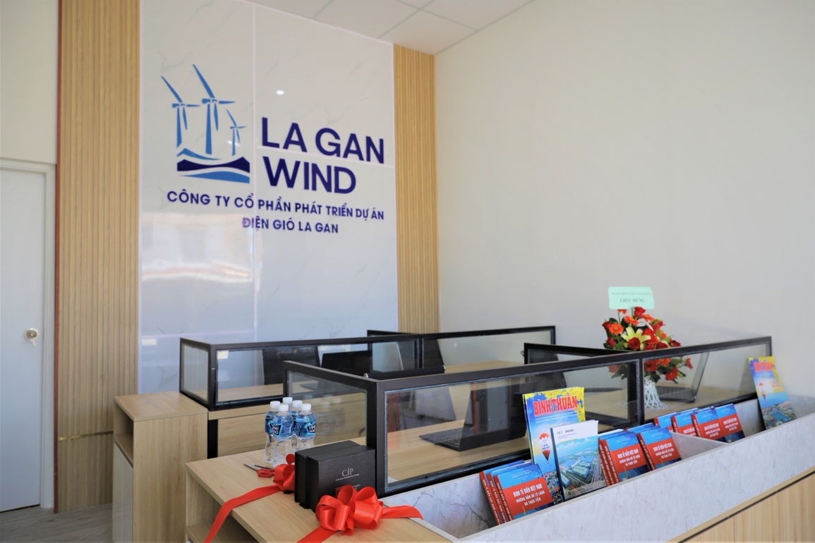 Chính thức khai trương trụ sở chính của dự án điện gió La Gàn - 2 Chính thức khai trương trụ sở chính của dự án điện gió La Gàn - 2