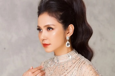 Việt Trinh tái hiện thần thái “Người đẹp Tây Đô” sau 23 năm