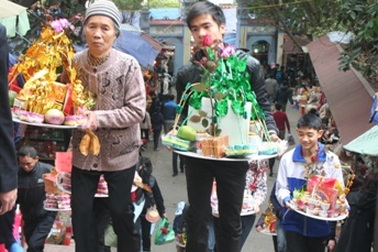 “Con nợ” thở than với… Bà Chúa Kho!