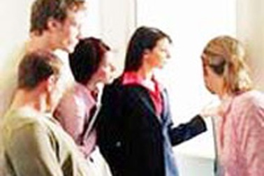 Việc không chạy, lương vẫn phải chi - thoải mái “buôn” đi!