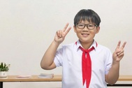 Cậu bé lớp 5 đạt 8.0 IELTS: “Con không vui lắm vì thấy đề dễ"
