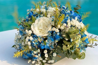 Bạn gái chê tôi quê mùa khi gói đồ ăn thừa mang về