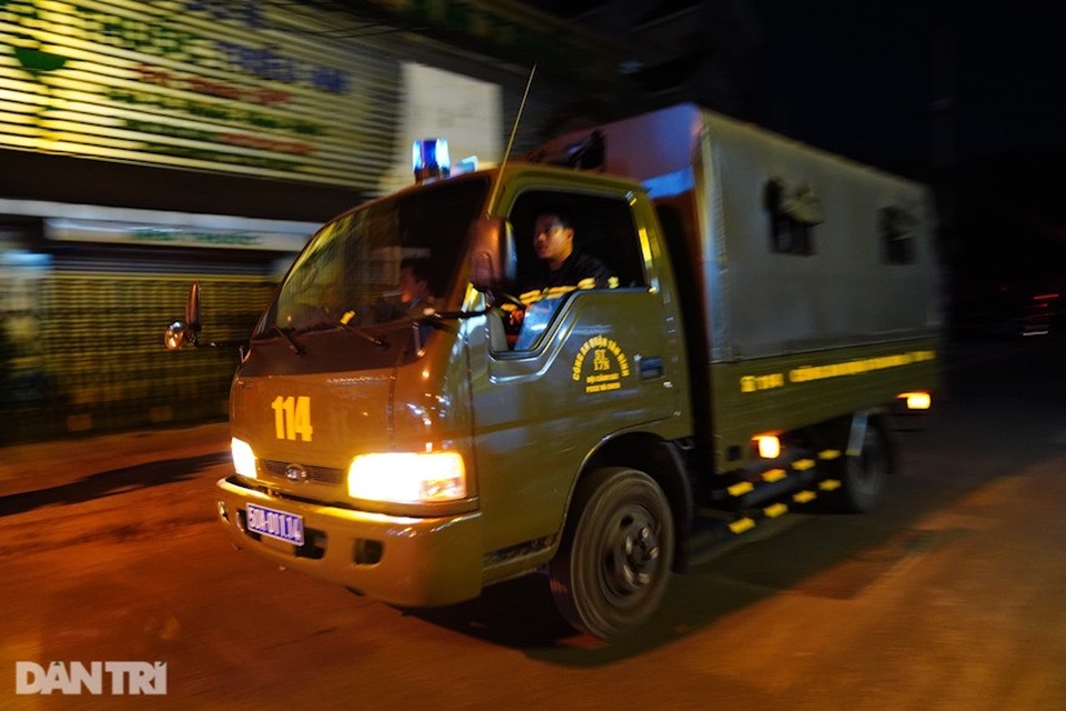 Hiện trường vụ cháy làm 8 người tử vong thương tâm ở TP HCM - 11 Hiện trường vụ cháy làm 8 người tử vong thương tâm ở TP HCM - 11